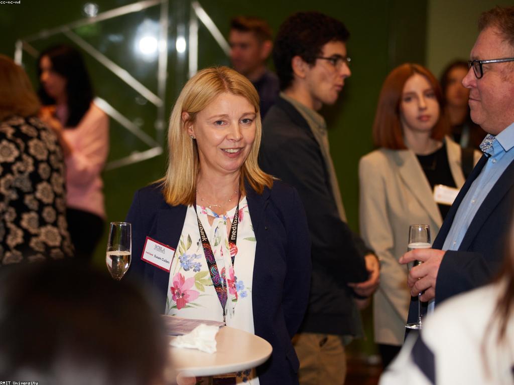 យុទ្ធសាស្ត្រនិងចៅហ្វាយ: សារសំខាន់នៃការប្រកួតប្រជែង